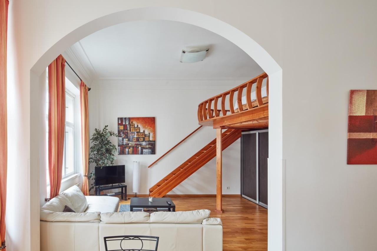 Days - Classy In The Old Town Apartamento *